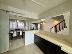 Blk 449 Hougang Avenue 10 (Hougang), HDB Executive #542887001